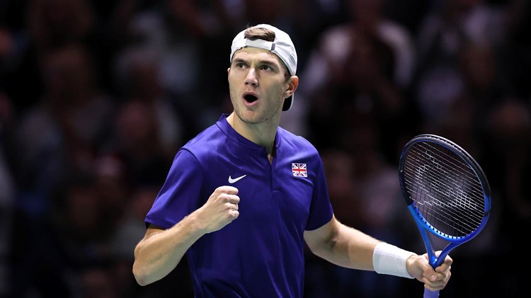 Jack Draper celebrating by clenching his fist on his first Davis Cup appearance