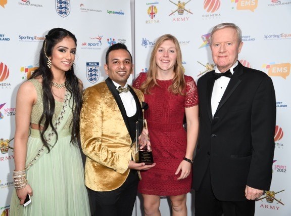Humayun Islam, on behalf of Shapla Sports, received the Tennis Foundation Special Recognition