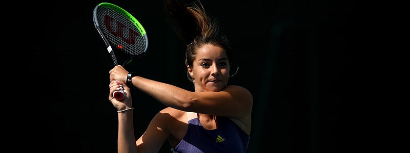 Jodie Burrage mid backhand