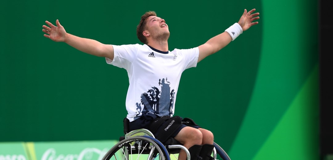 Alfie Hewett celebrates reaching the men's singles gold medal match 