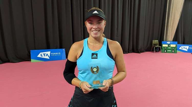 Emily Appleton with the W25 Loughborough trophy