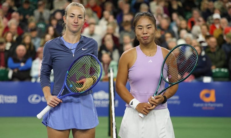Mika Stojsavljevic and Mimi Xu ahead of the women's singles final at the Lexus Wrexham Open