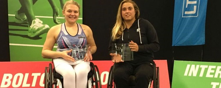 Giulia Capocci and Jordanne Whiley holding their LTA awards