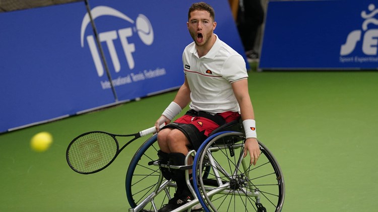 Alfie Heweet celebrates winning a point at the NEC Wheelchair Singles Masters  2022
