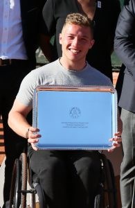 Alfie-Hewett-RG-trophy.jpg
