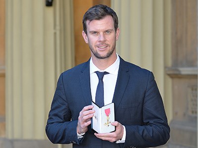 2016-leon-smith-obe.jpg