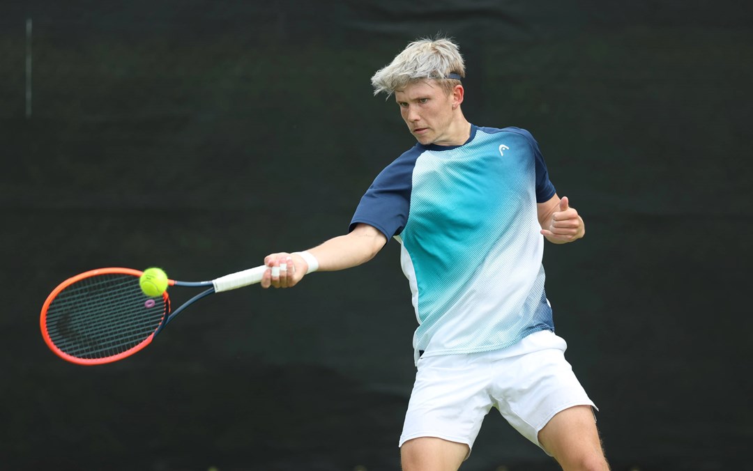 Britain's Harry Wendelken hitting a forehand at the Nottingham Challenger