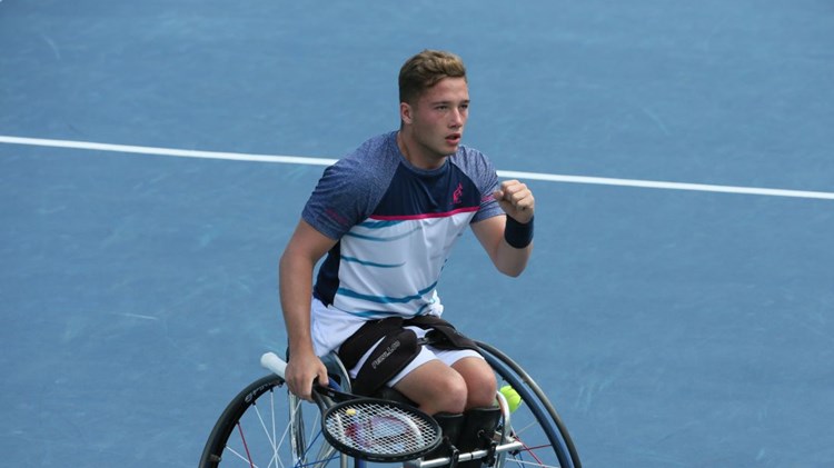 Alfie Hewett celebrating