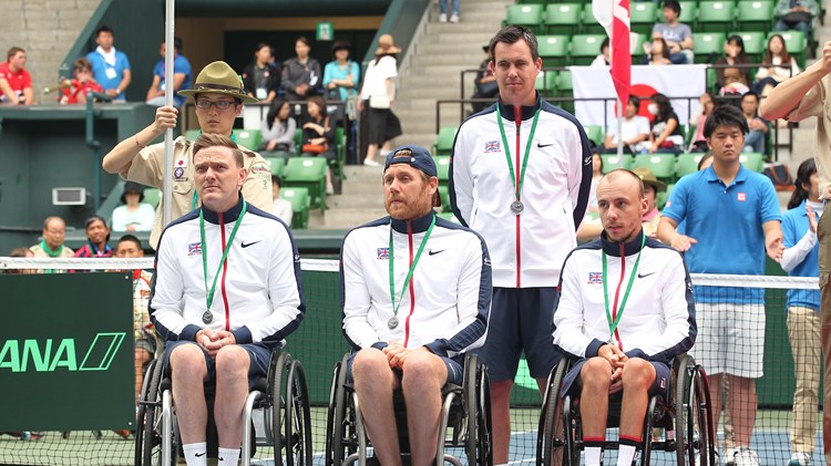 Great Britain's quad team with World Team Cup silver medals