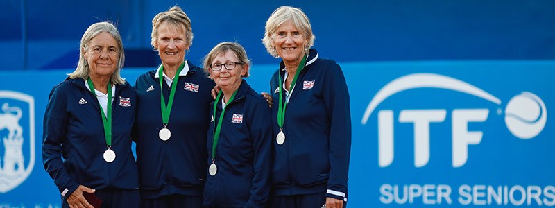 Womens Great Britain 70s tennis team with their silver medals on