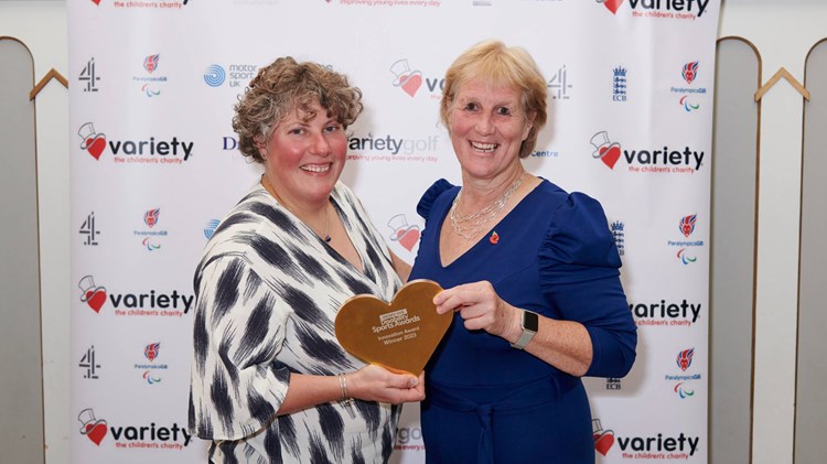 LUSU Sports collect their Activity Club Award