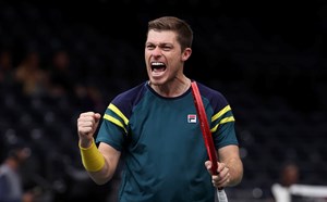 Neal Skupski celebrates winning the semi-final at the Paris Masters