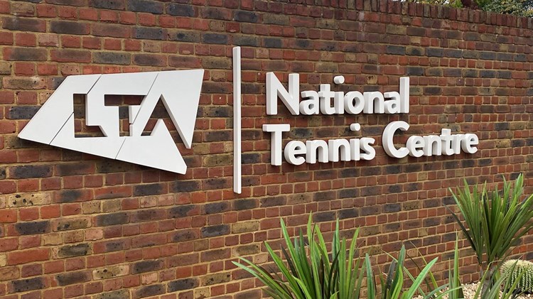 Seniors National League Finals -Live