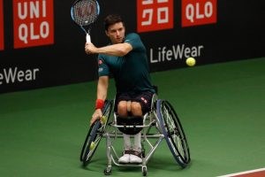 gordon-backhand