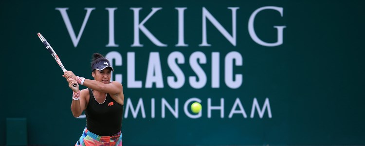 Heather Watson playing a backhand at the Viking Classic Birmingham