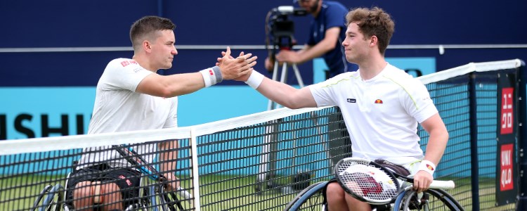 Alfie Hewett and Gordon Reid shaking hands at the net