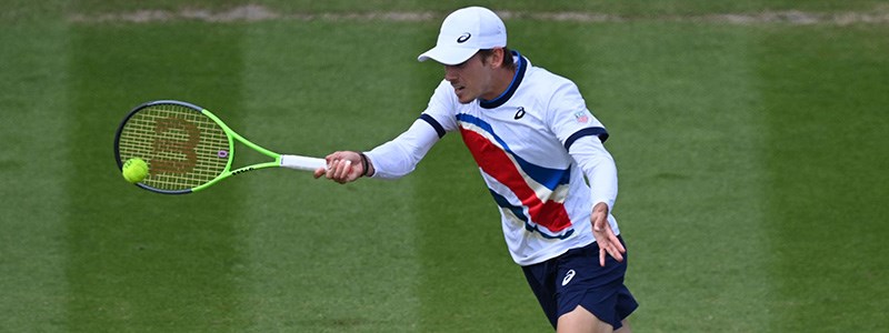 2021-eastbourne-alex-de-minaur-final.jpg