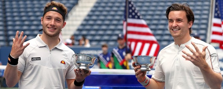 Alfie Hewett and Gordon Reid with trophies