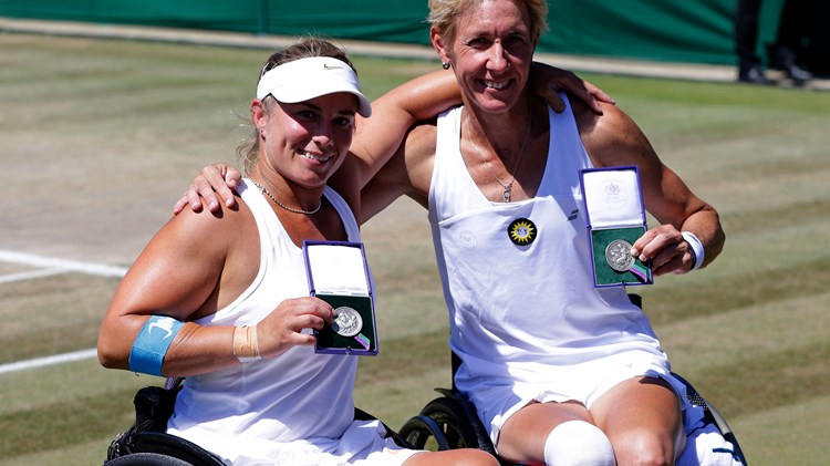 Lucy Shuker and Sabine Ellerbrock posing with their medals