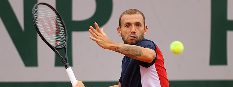 2020-dan-evans-french-open-forehand.jpg