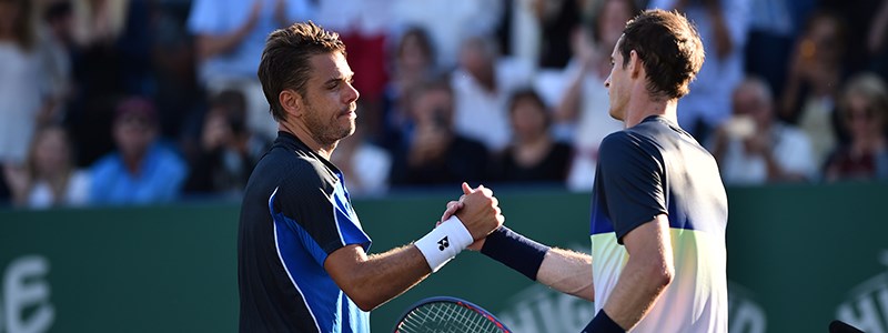 Andy Murray and Stan Wawrinka shaking hands on a tennis court