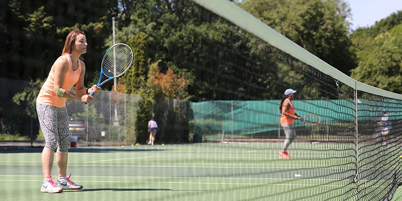 tennis-match-outdoors-2.jpg