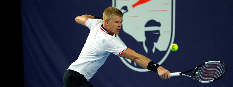 kyle-edmund-bulldogs.jpg