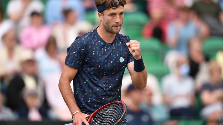 Liam Broady celebrating