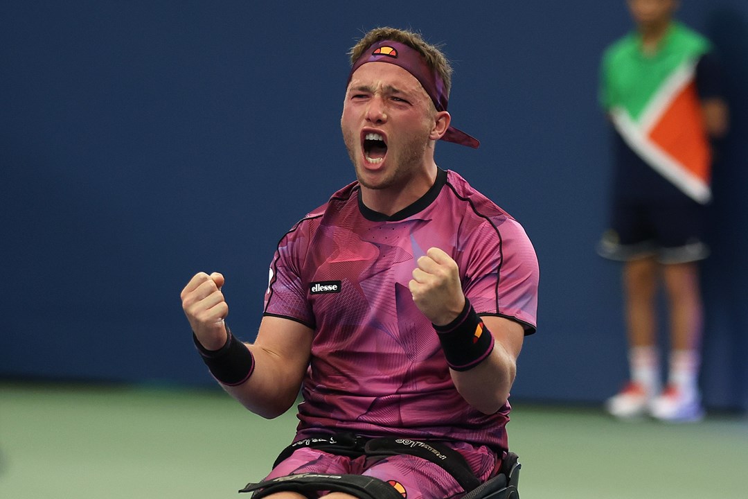 Alfie Hewett celebrates victory