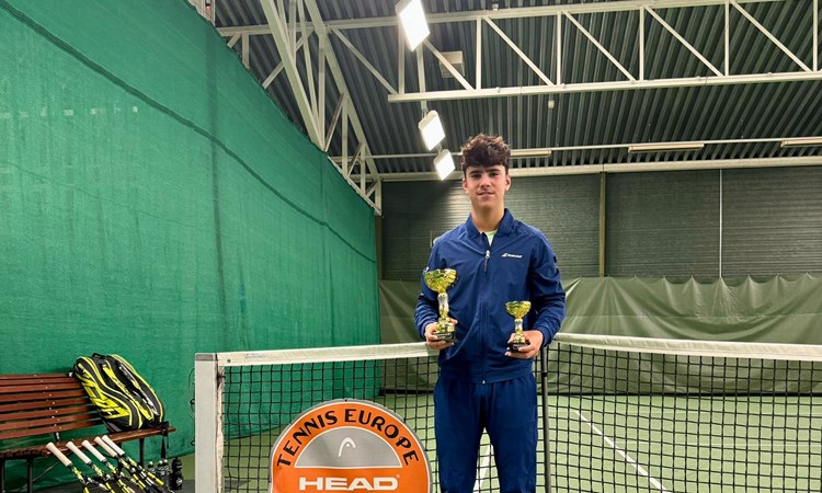 Niall Pickerd-Barua Tennis Europe Juniors win