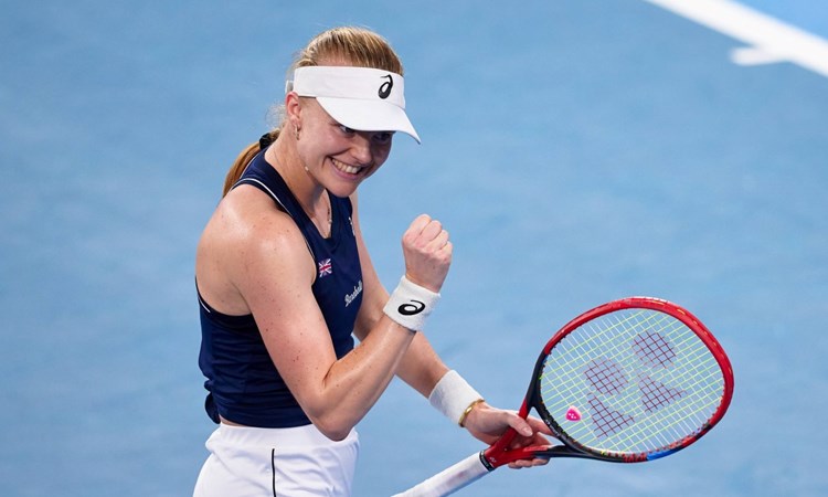 Harriet Dart fist pumps after her first victory at the United Cup against Australia