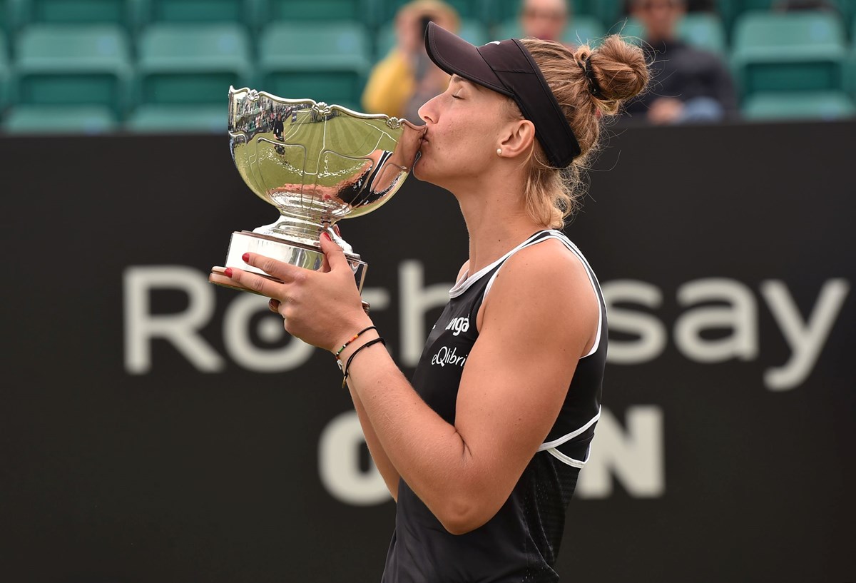 2022-Beatriz-Haddad-Maia-Rothesay-Open-Nottingham-champion.jpg