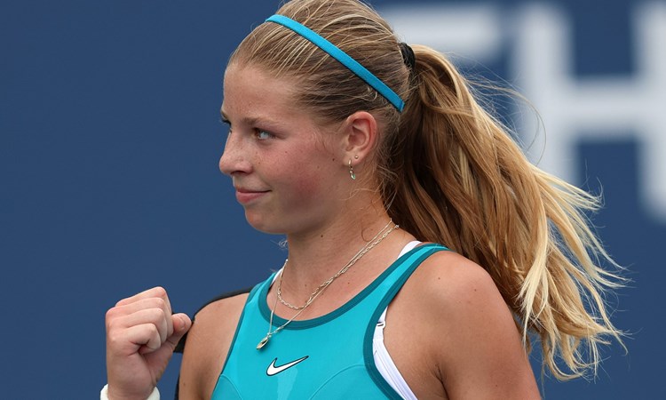 Hannah Klugman celebrates making the junior US Open quarter-finals