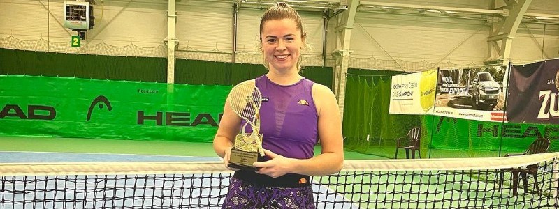 Sarah Beth Grey winning her first tour singles title in the Czech Republic
