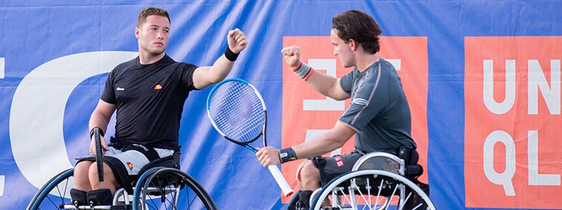 masters-hewett-reid-fist-bump.jpg