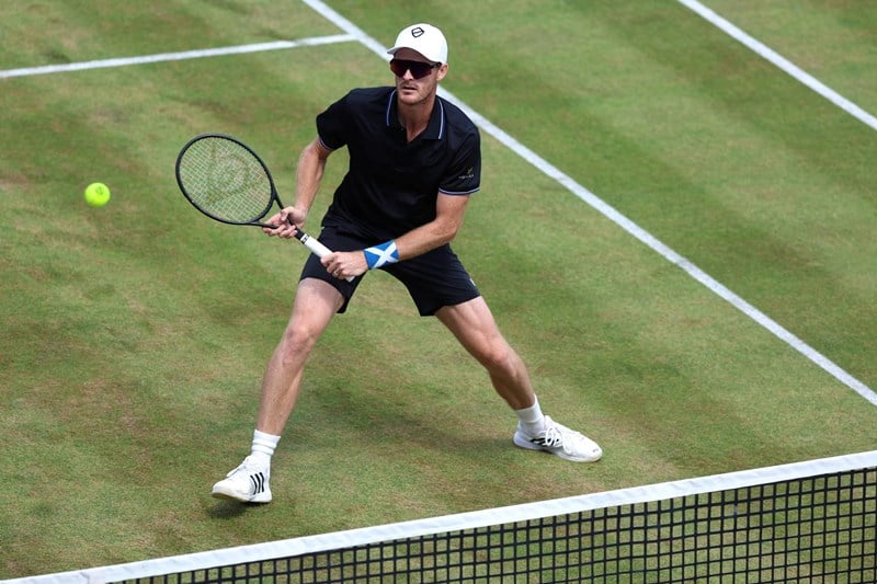 Jamie Murray ready to hit a volley at the cinch Championships