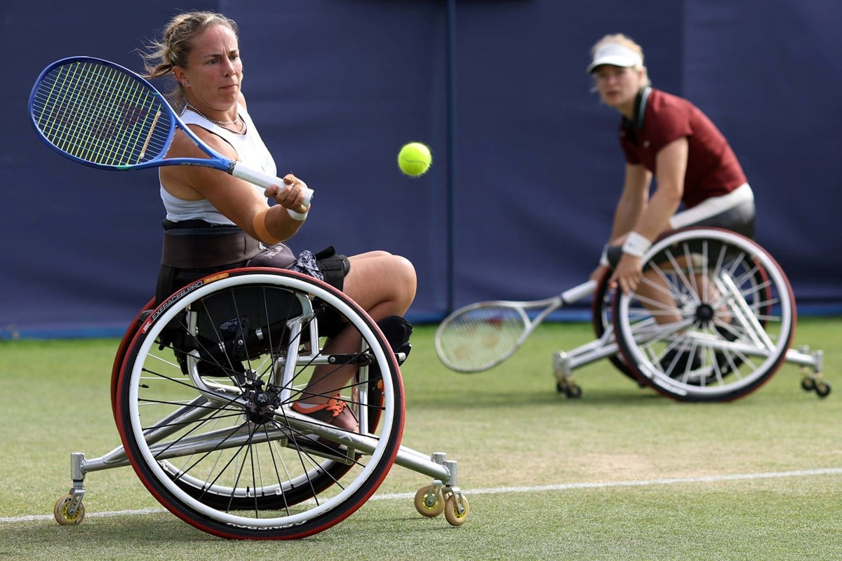 2025-Lucy-Shuker-Diede-de-Groot-British Open.jpg