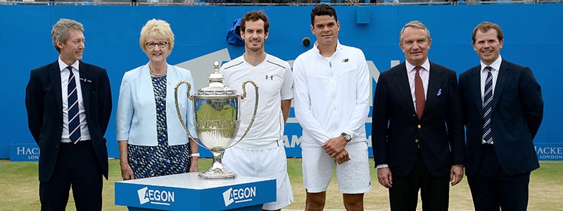 Cathie Sabin with Andy Murray in front of a trophy