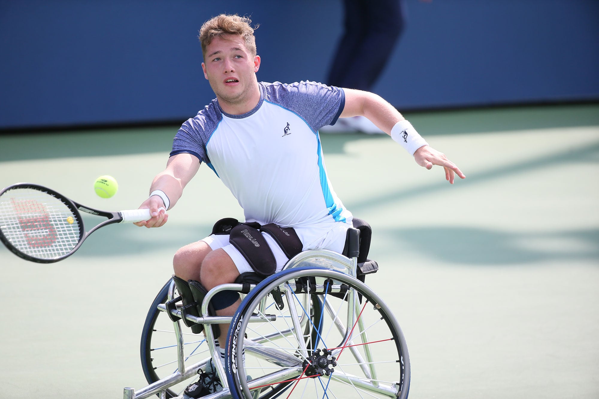 Alfie-Hewett-forehand.jpg