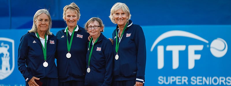 Womens Great Britain 70s tennis team with their silver medals on