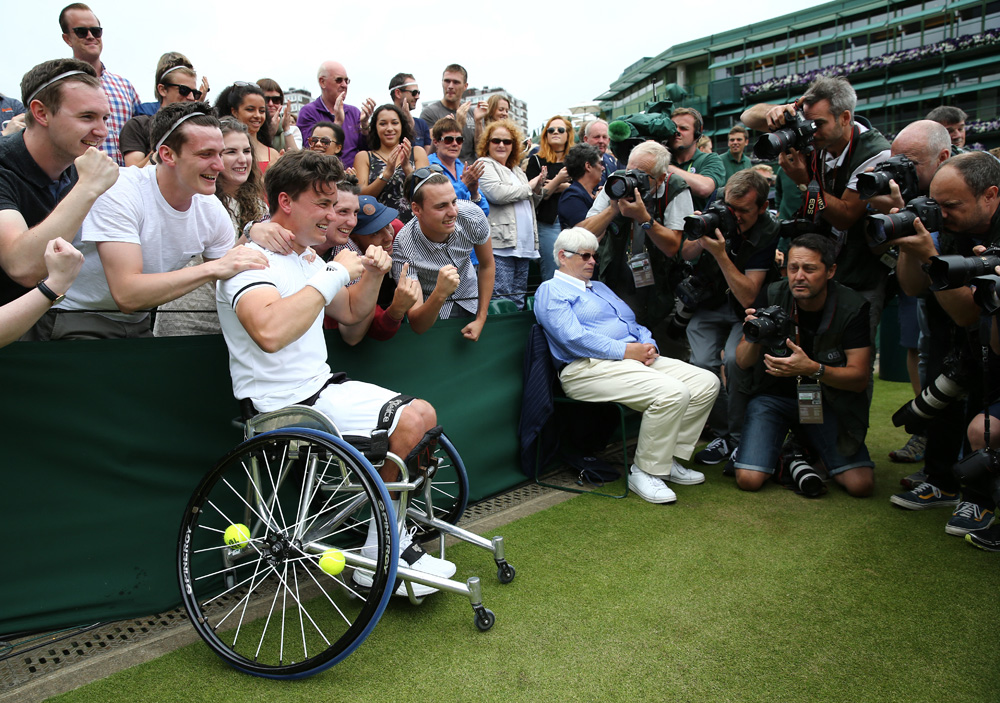 2016-Gordon-Reid-Wimbledon-celebrations.jpg