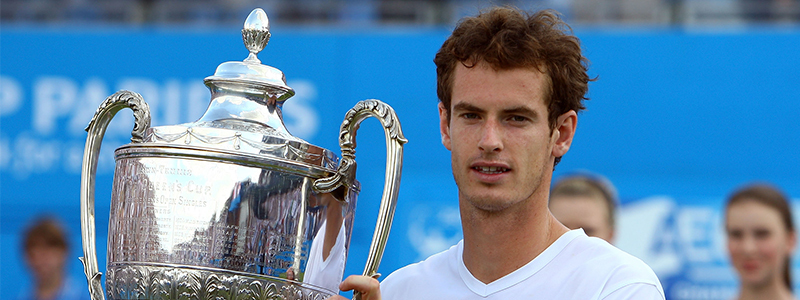 Andy-Murray-first-queens-trophy.jpg