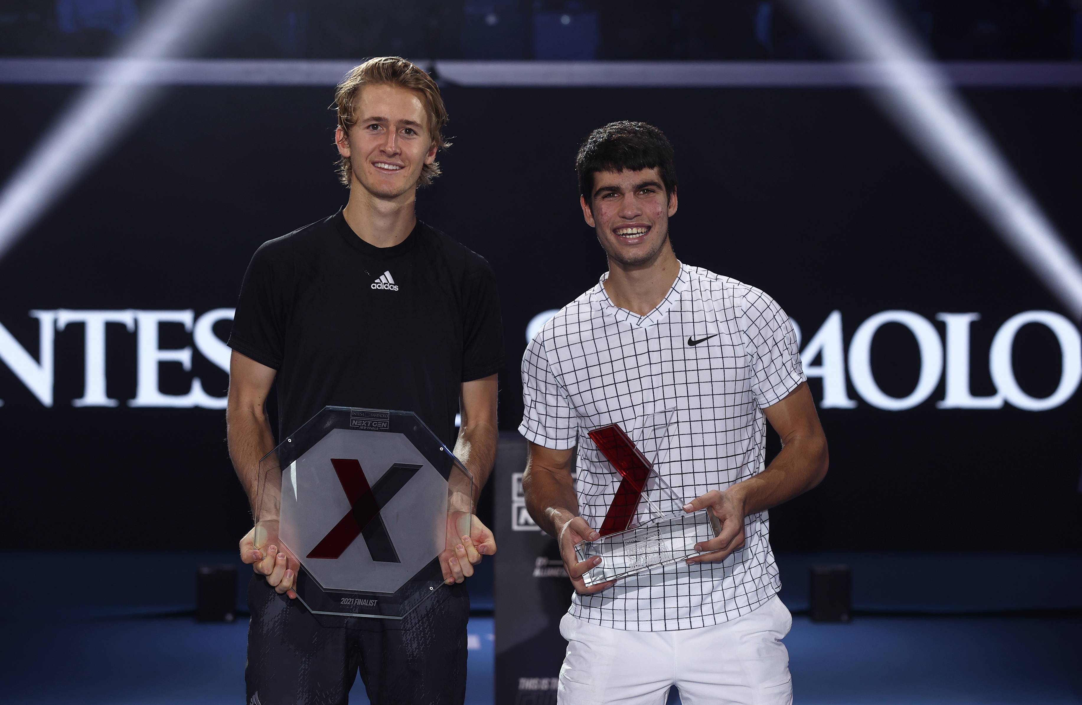 2021-Carlos-Alcaraz-Seb-Korda-Next-Gen-Finals.jpg