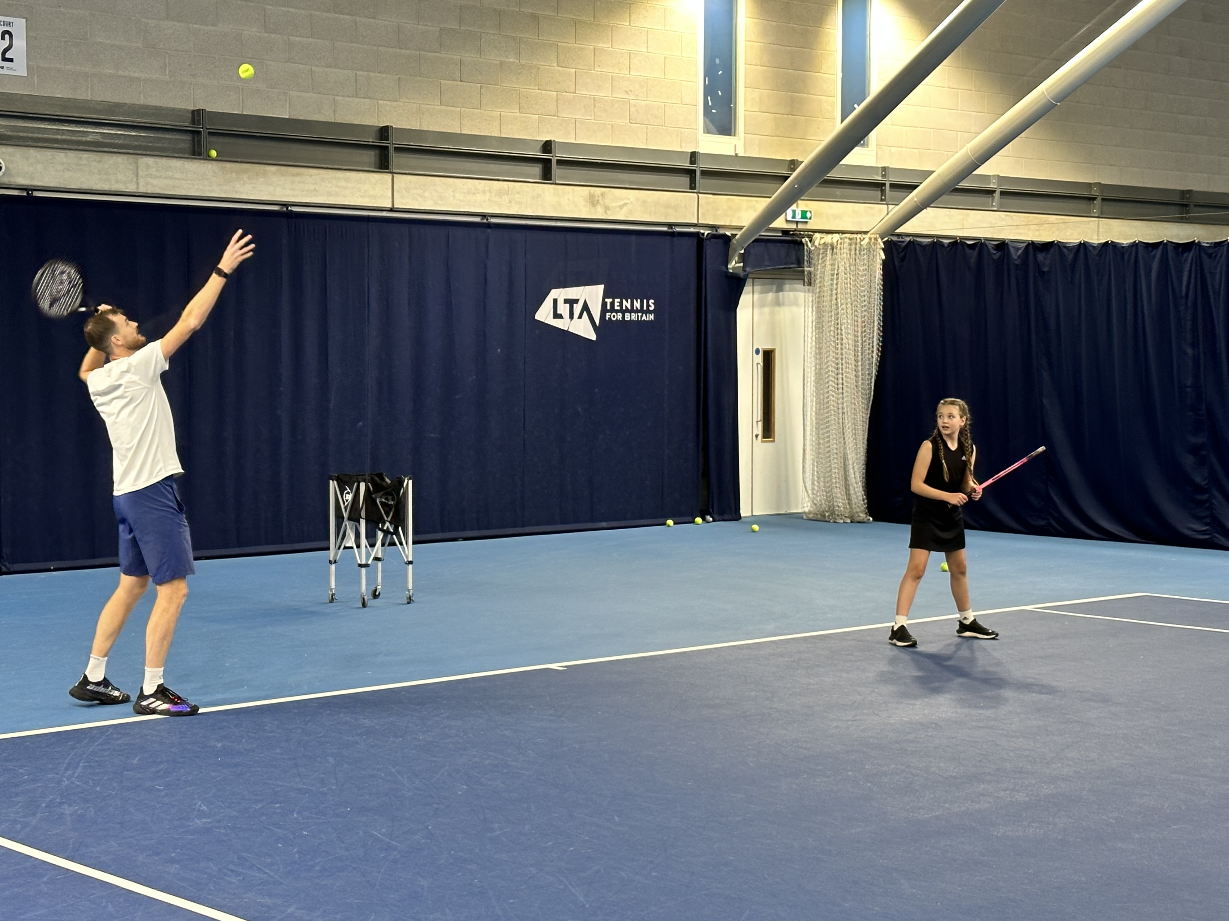 Advantage-Jamie-Murray-Serve.jpg