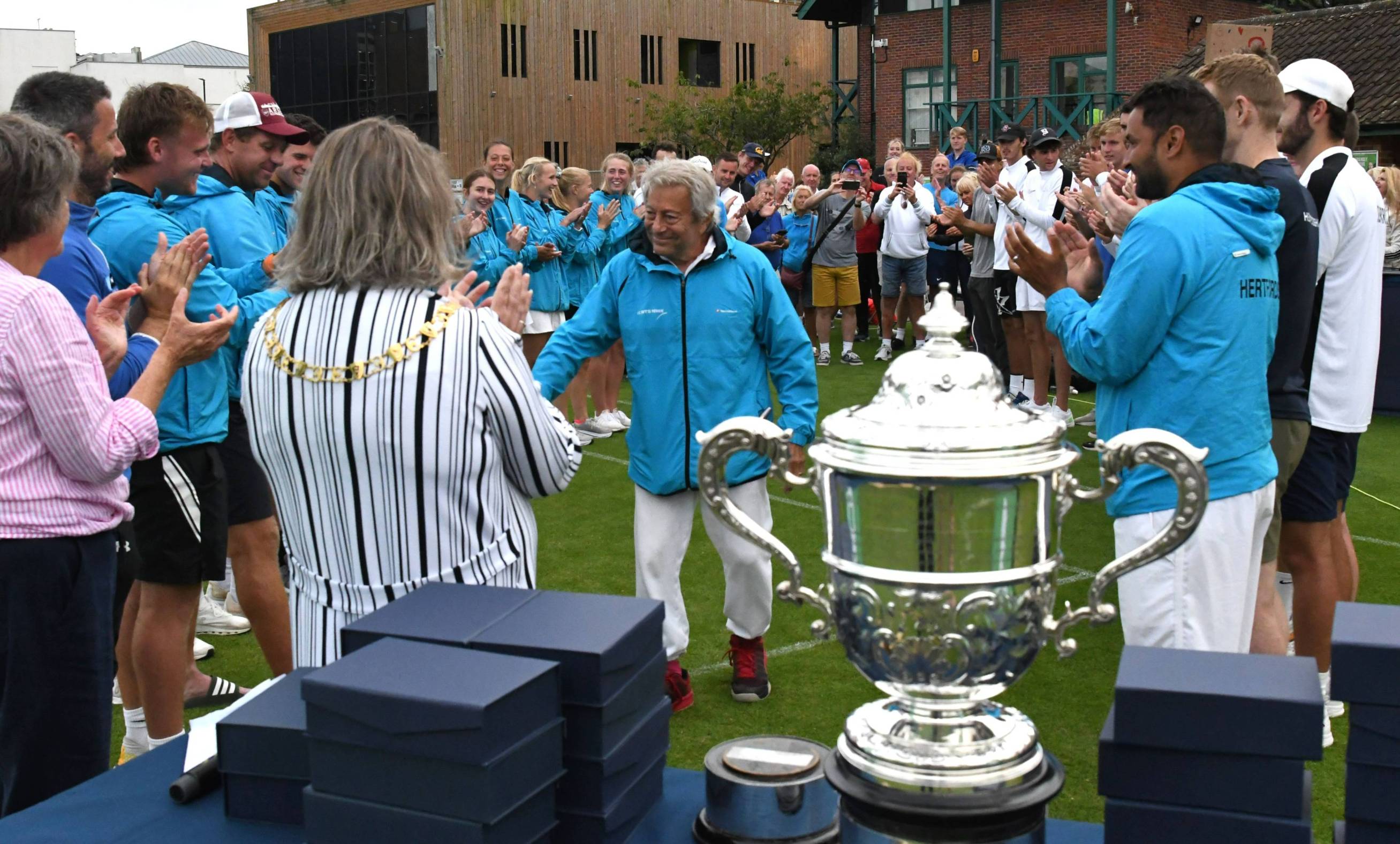 2023-County-Cup-Jeff-Wayne.jpg