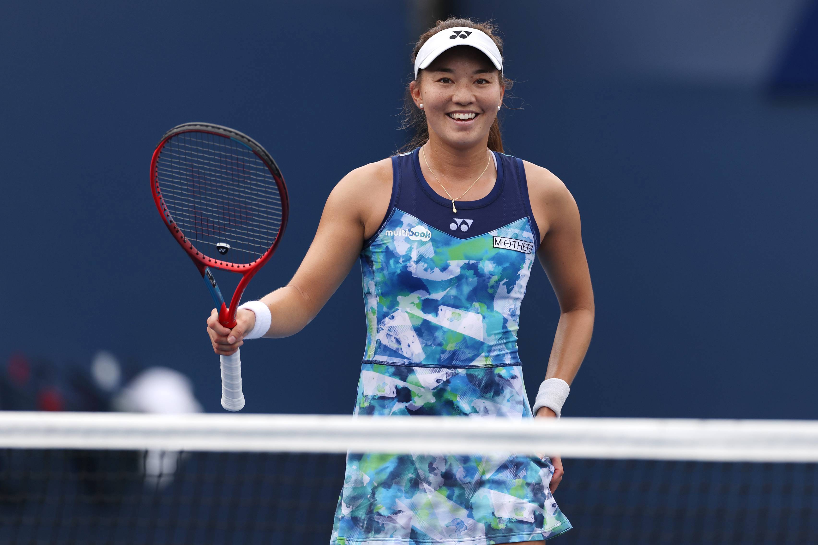 Lily Miyazaki claims W75 Croissy-Beaubourg title as Francesca Jones makes biggest final of her career
