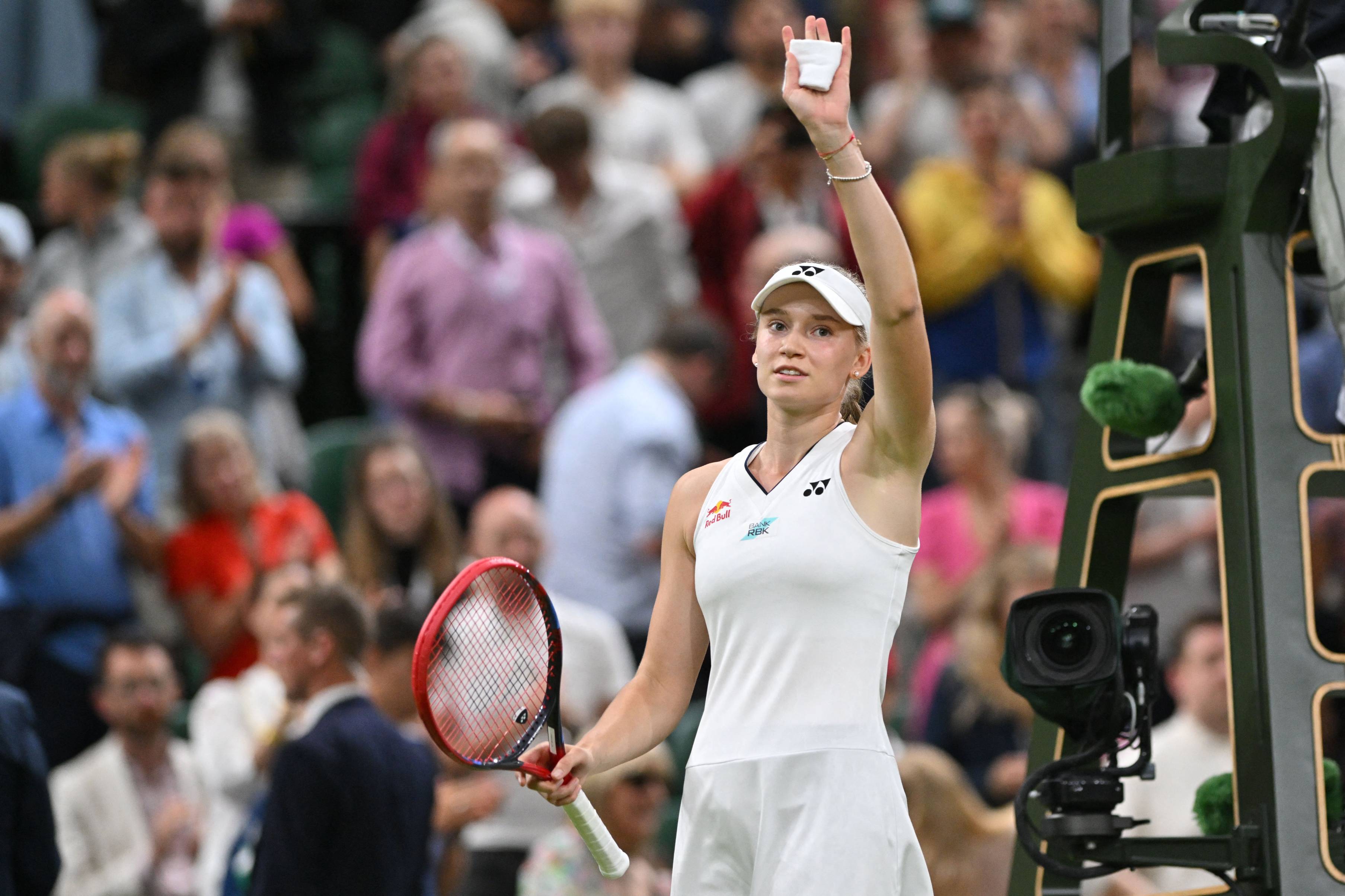 2023-Elena-Rybakina-Wimbledon.jpg