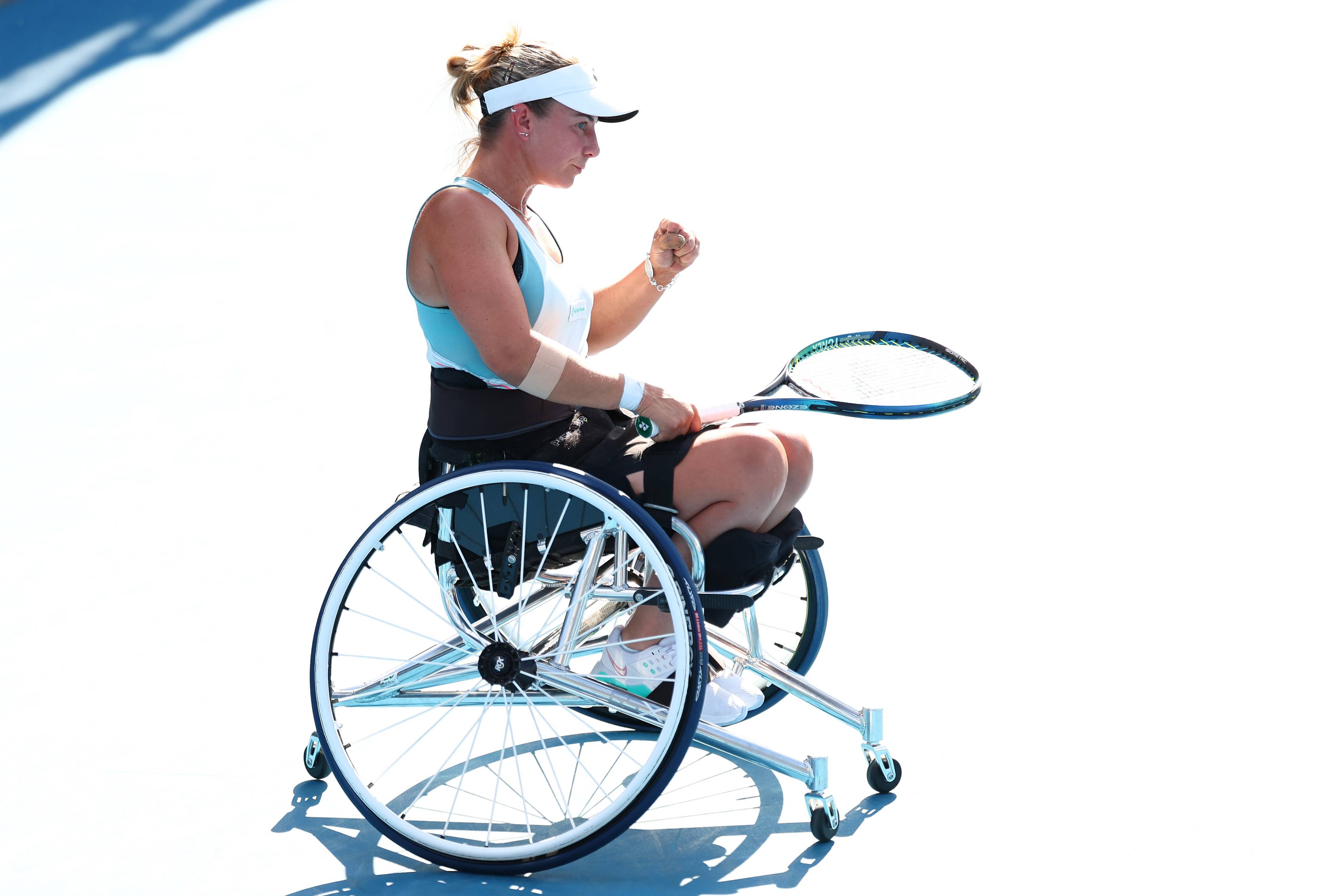 2024-Lucy-Shuker-Australian-Open-action.jpg