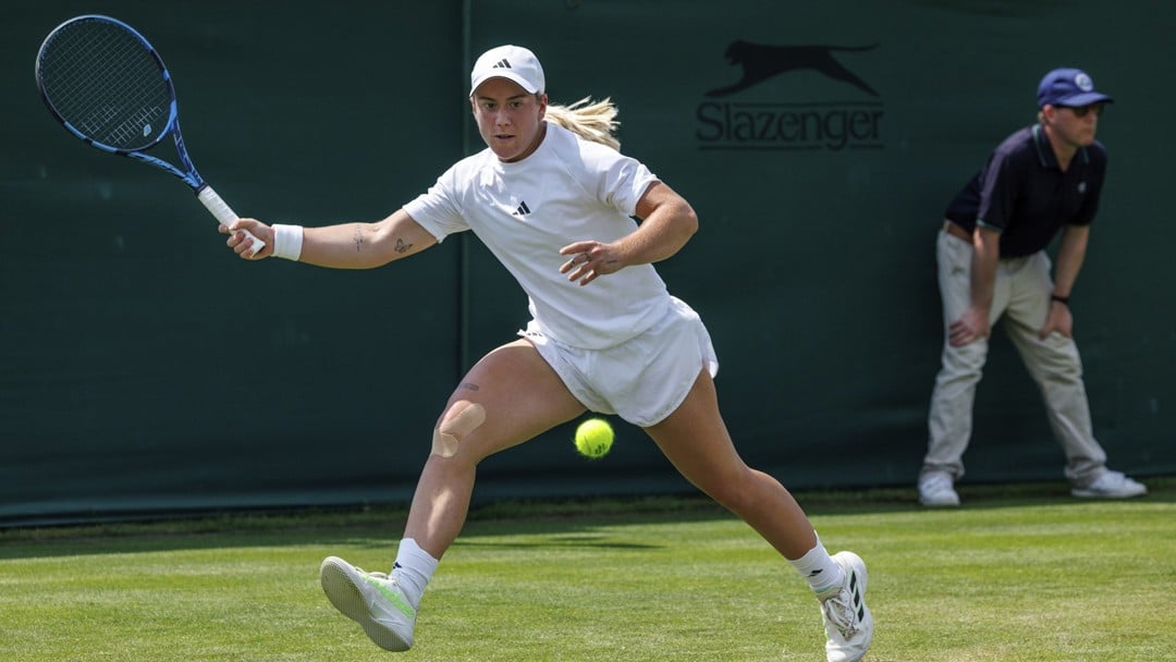 Sonay Kartal (GBR) playing against Suzan Lamens (NED) in the first round of the Ladies’ Singles Qualifying Competition at the Wimbledon Qualifying and Community Sports Centre, Roehampton. The Championships 2024. Day -6 Tuesday 25/06/2024. 