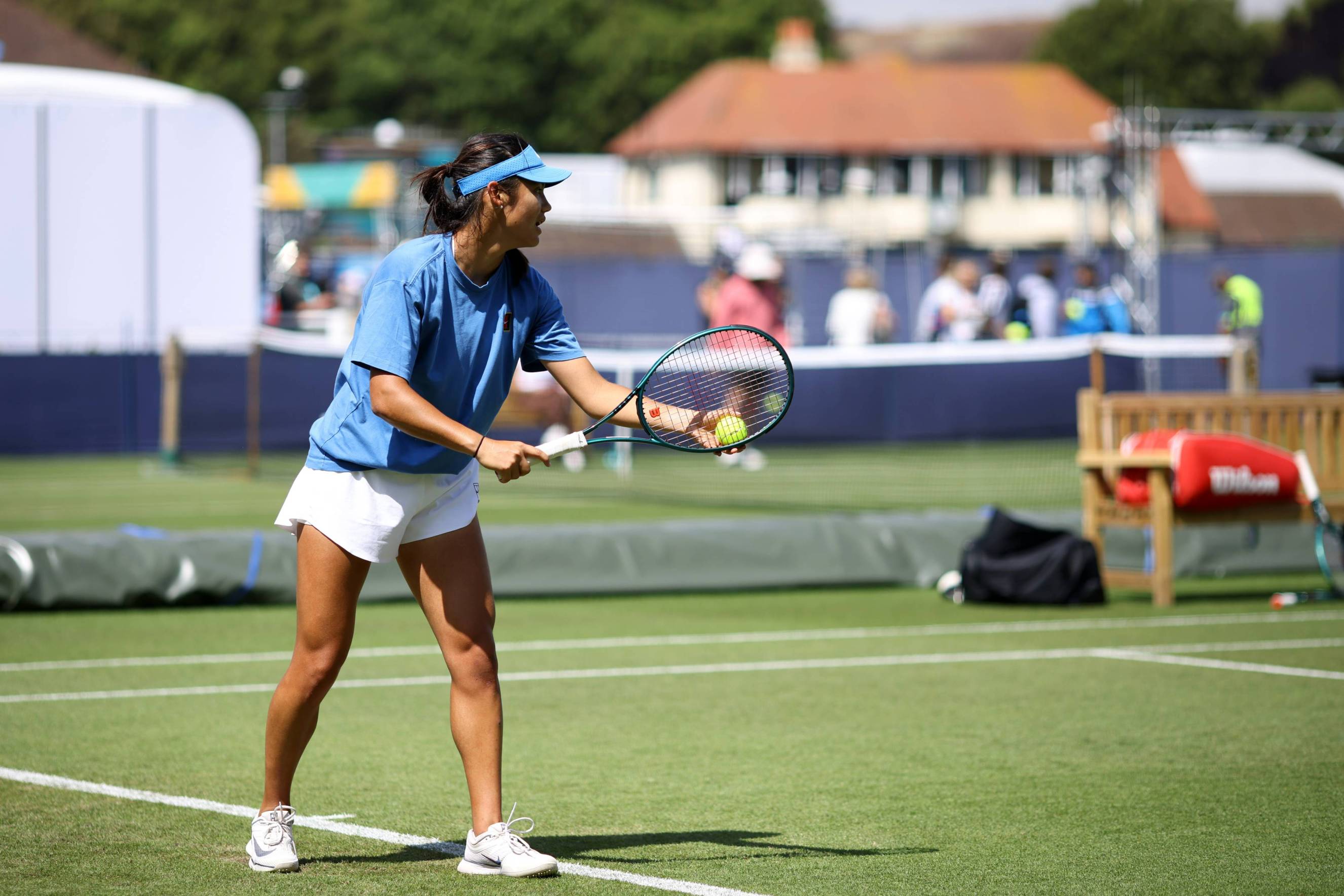 2025-Emma-Raducanu-Eastbourne-previews-serve.jpg
